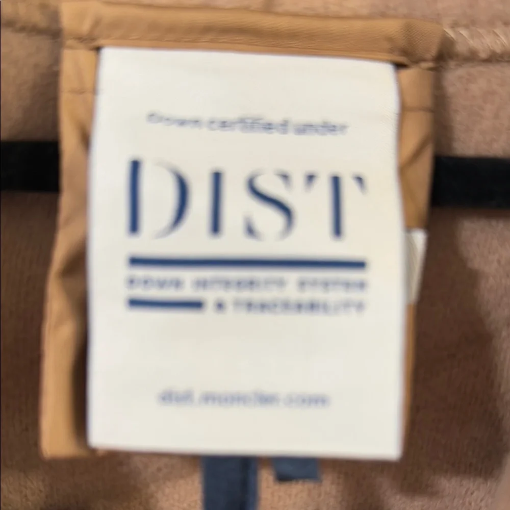 NWT Moncler Tan Cape with Fringe Detail - Picture 6 of 8